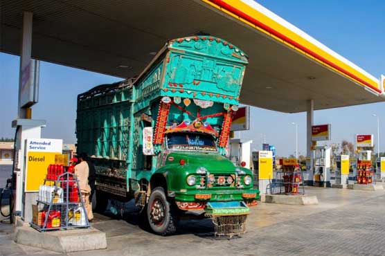 OGRA recommends Rs6.69 increase in diesel price