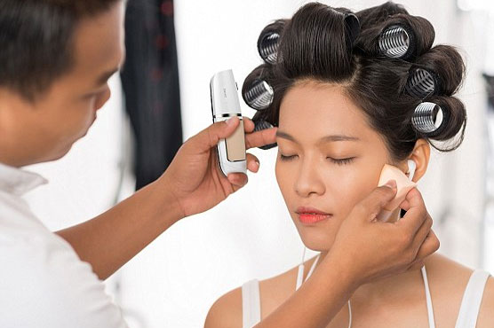 3D makeup pen prints perfect foundation for every skin tone