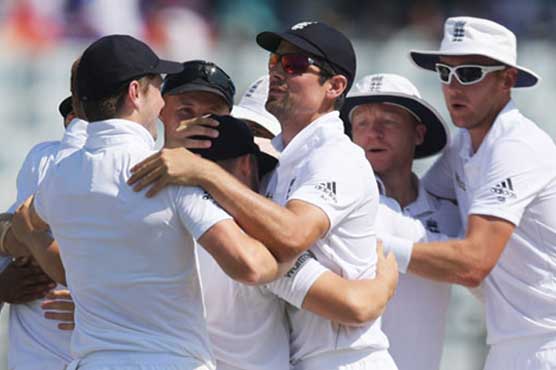 England want more from top-order in second Test