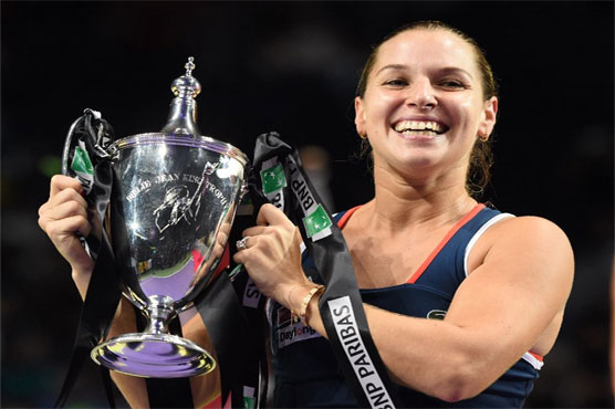 Tennis: Cibulkova dominates Kerber to win WTA Finals