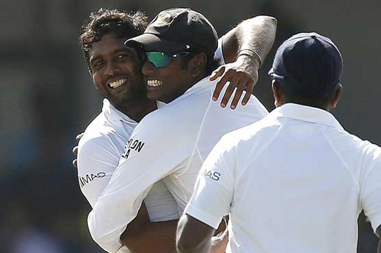 Sri Lanka bowlers punish Zimbabwe