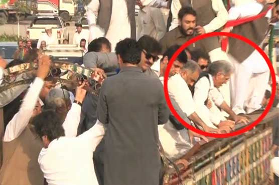 Stage collapses during CM Khattak's speech in Swabi