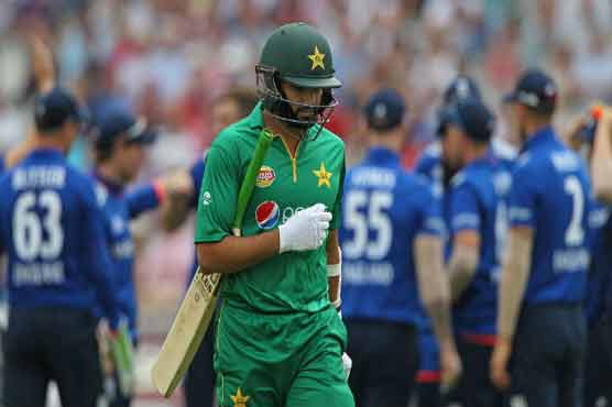 Pakistan to face England in fourth ODI today