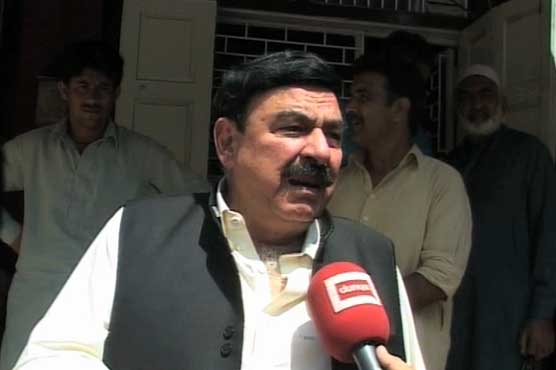 Roads leading to Lal Haveli cleared after Sheikh Rasheed's warning