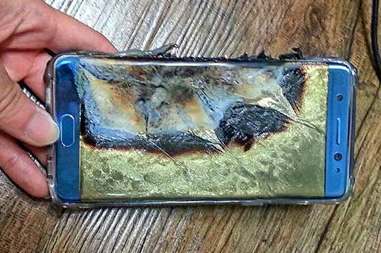 Samsung recalls Galaxy Note 7 phones after battery fires