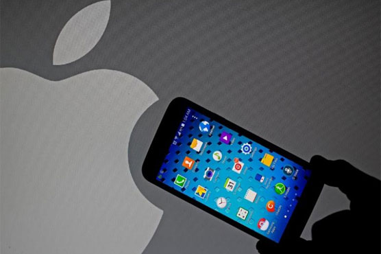 Samsung trips on quality control in rush to pip Apple