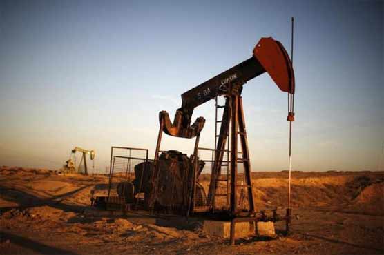 Oil markets split as traders dubious of supply freeze