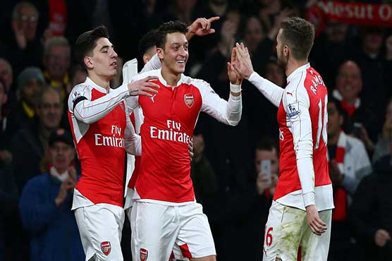 Arsenal looking for improvement against PSG in Champions League