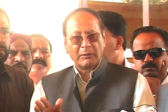 Surrounding someone's house is not a good idea: Shujaat 
