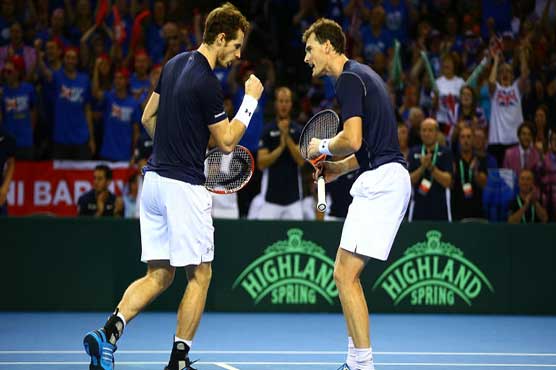 Murray brothers keep Britain's hopes alive against Argentina