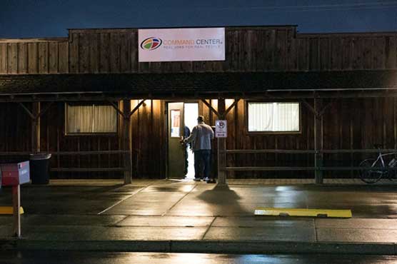 In North Dakota, hints of US oil industry comeback 