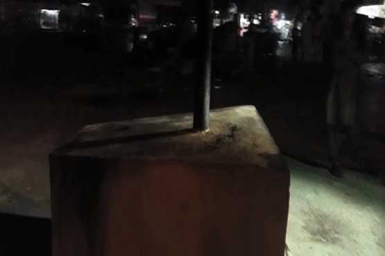 Unidentified armed men torch monument at Pak Sarzameen Chowk in Karachi