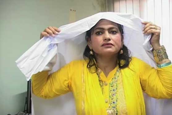 Shroud-clad women activists set for PTI's Raiwind march
