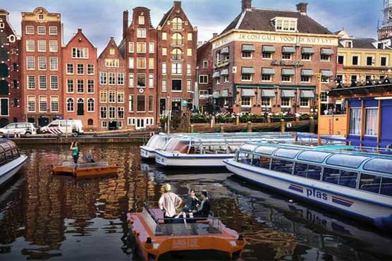 Amsterdam to pilot world's first 'self-drive' boats