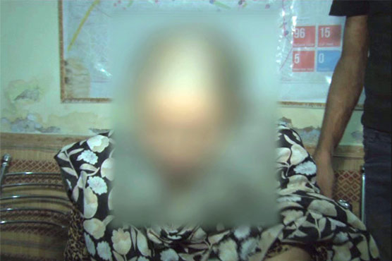 Lahore: Woman tortures sister-in-law, shaves off her head