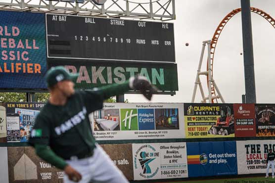 Cricket-mad Pakistan makes strides in baseball