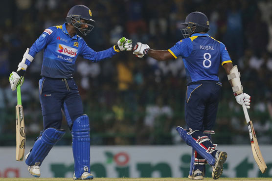 Sri Lanka defeat Bangladesh by six wickets in first T20