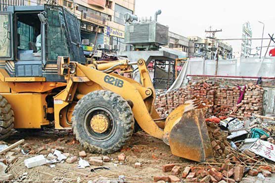 Karachi: FC launches anti-encroachment operation, demolishes several shops