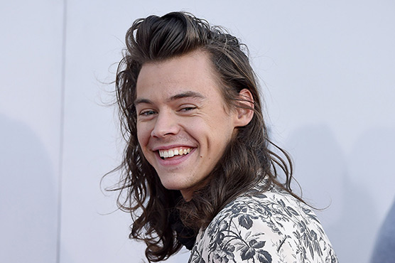 Harry Styles goes solo the latest of 1D boys
