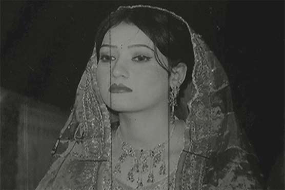 Karachi: Woman killed in motorcycle, dumper collision