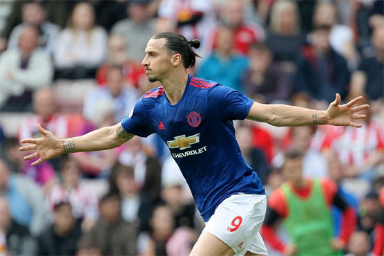 Football: Ibra sparks Man Utd against 10-man Sunderland