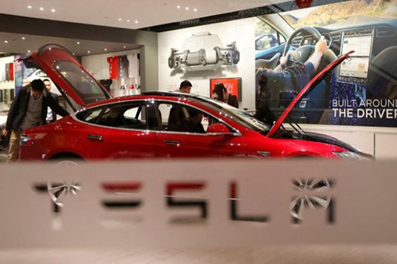 Tesla overtakes General Motors in market value