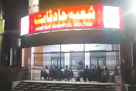 Multan: One-wheeling sends three to hospital