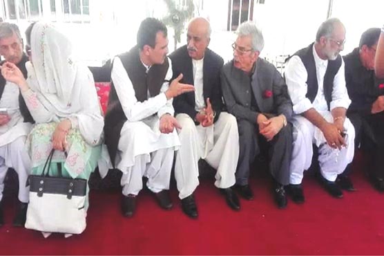 Blocking ID cards of Pakhtoons: ANP hunger strikes outside parliament