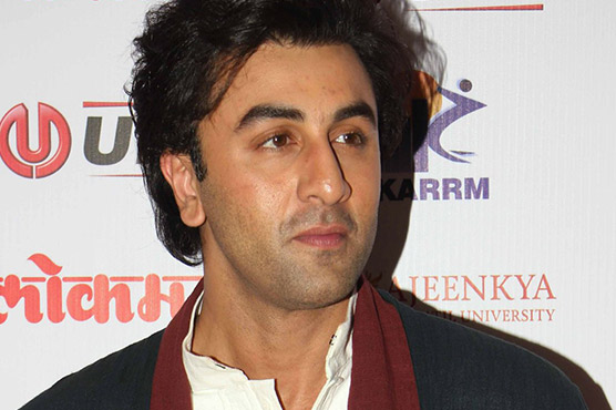 Ranbir's new Dutt biopic pics jump-up expectations