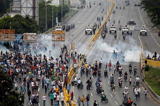 Death toll spikes to 20 in Venezuela protests