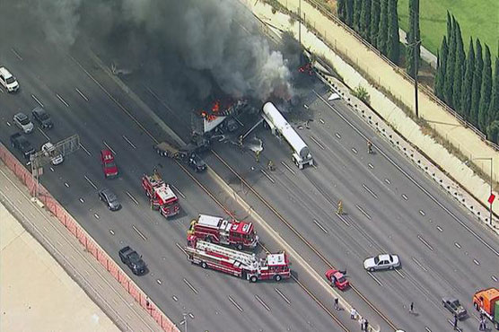 1 killed, 9 injured in fiery crash in Los Angeles