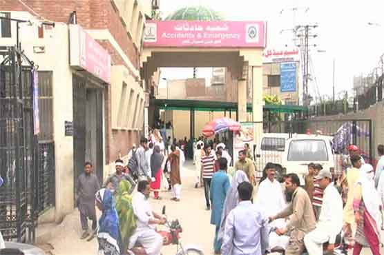 12 patients dead in Lahore, Faisalabad during YDA protest