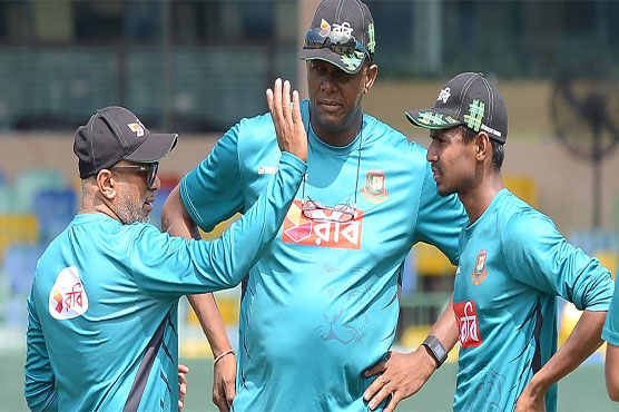 Bangladesh seek Australian inside knowledge for Tests