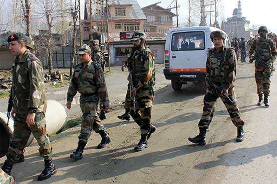 Two youth, two Indian soldiers killed in occupied Kashmir