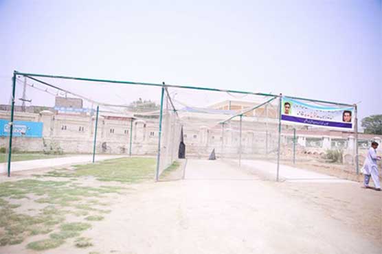 Peshawar Zalmi launch '100 pitches' project in KP, FATA