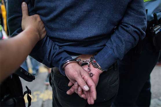 Kuwait arrests 12 over ties to Iran, Hezbollah