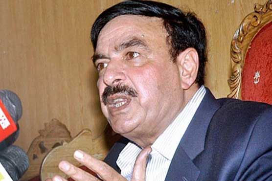 Looters pointing finger at judiciary by using power of money: Sheikh Rashid