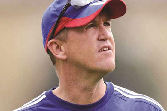 Flower wants Pakistan fans to 'see their heroes'