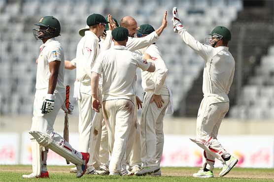 Bangladesh bowled out for 260 against Australia