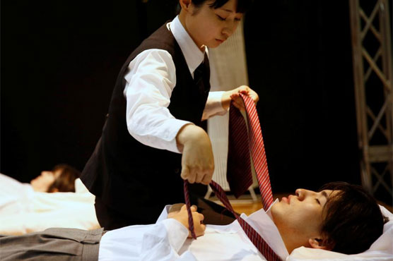 Drop-dead beautiful: Japan undertakers tested on how to dress a corpse