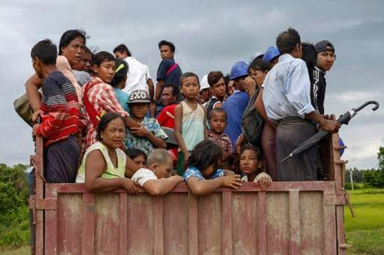 At least 18,500 Rohingya flee to Bangladesh as Rakhine unrest rages