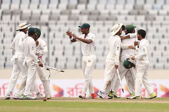 Bangladesh beat Australia by 20 runs in first Test