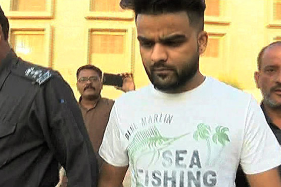 Five suspects held after boy killed in Karachi road altercation