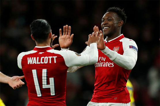 Football: Arsenal thrash BATE Borisov, Marseille qualify
