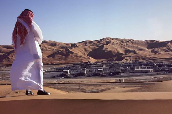 Saudi Arabia to cut oil exports to Asia in January: energy ministry