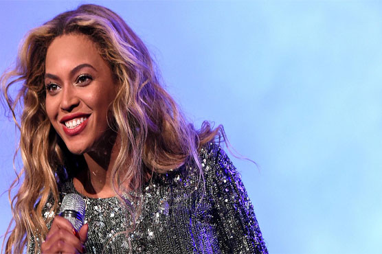 After near decade, Beyonce back on top of US song chart
