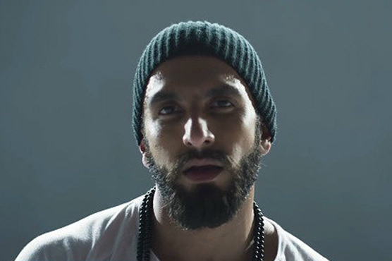 'Gully Boy': All-prepared Ranveer stuns with rap skills