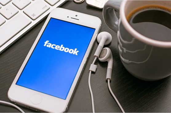 Facebook promises personalized music in first label deal