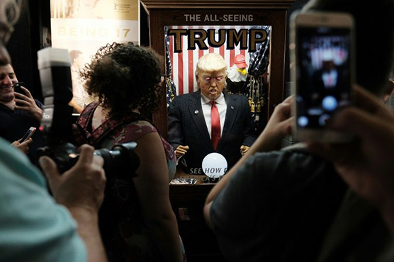 Satirising the news: A challenge in the age of Trump