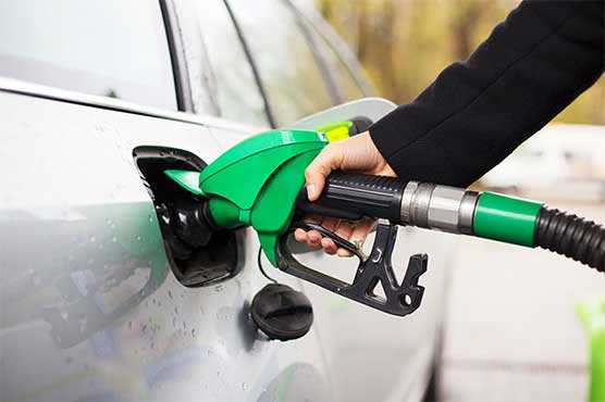 OGRA proposes Rs4.06 per liter hike in petrol price